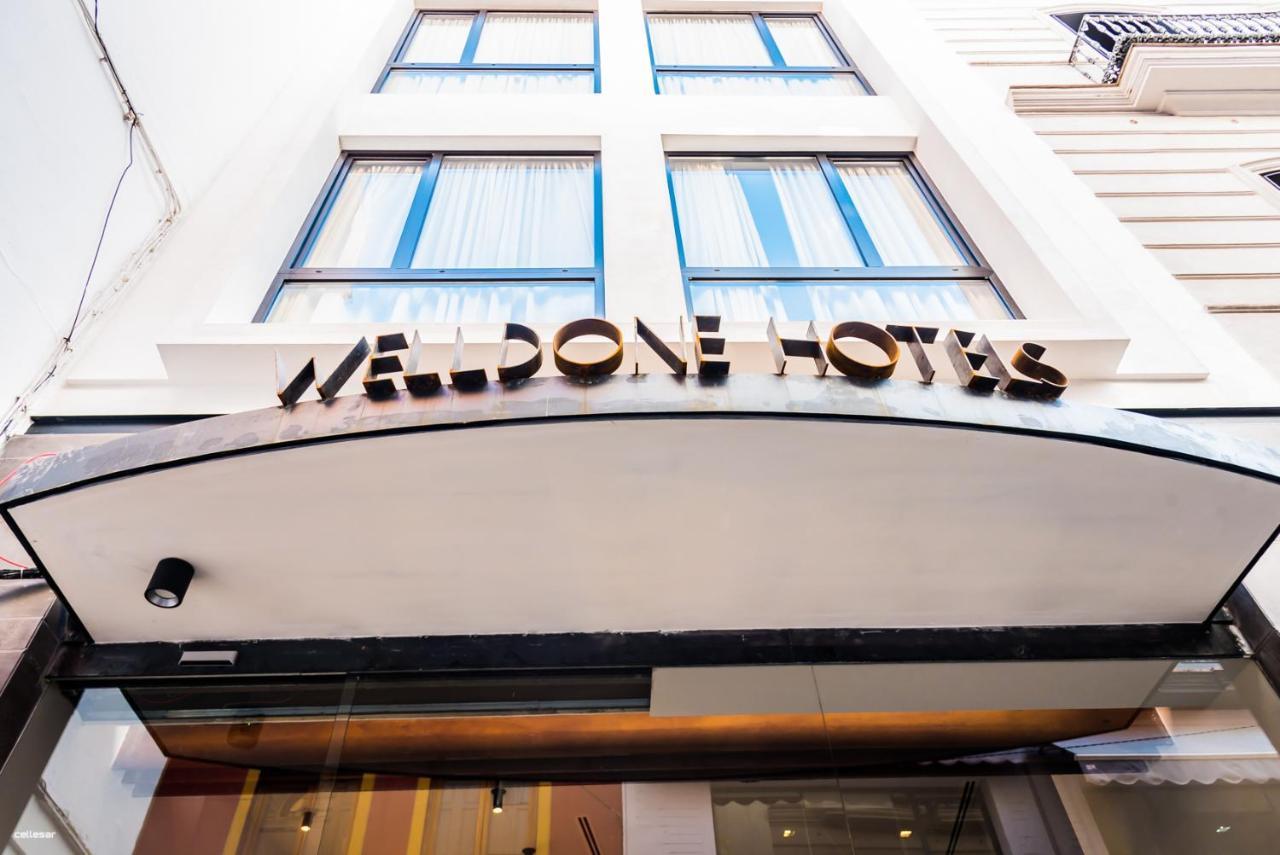Welldone Quality - Crystal Pool Hotel Seville Exterior photo